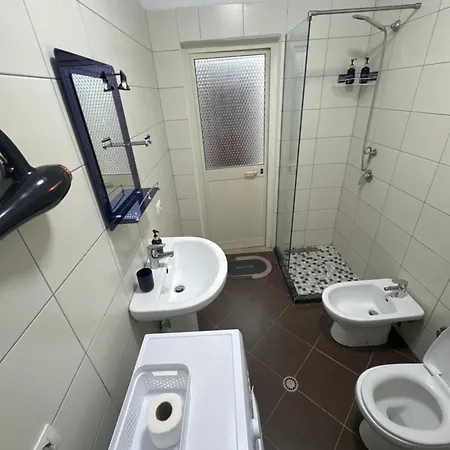 Kristi Home3 - 5 Min Walk To Apartament Durrës