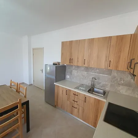Apartment Kristi 3 *